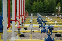 Development of natural gas deposit, Kupno